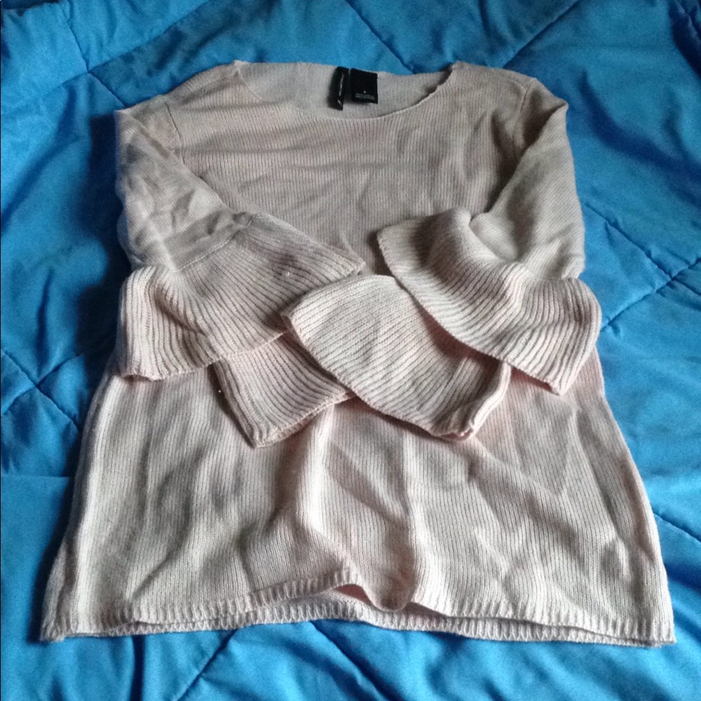 Cute thin sweater